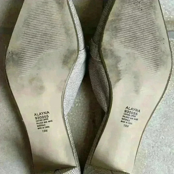 Bijou heeled, faux snake skin, slip on mules with gold chain; size 10 - Picture 7 of 7